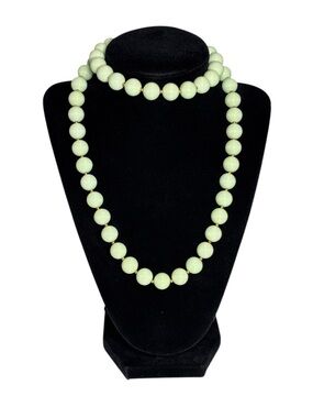 Vintage Mint Green Faux Pearl Gold Bead Necklace Strand Elegant Chic 30.5”